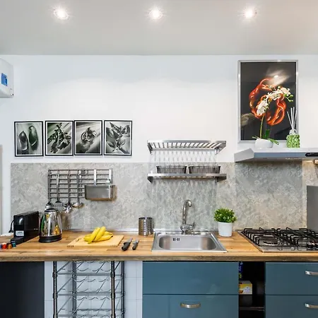 Unique Diamante House - Buenos Aires * Милан